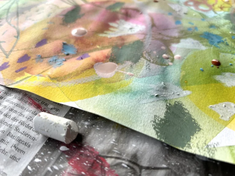 Kreativität entdecken mit bunten Farben und Mischtechnik